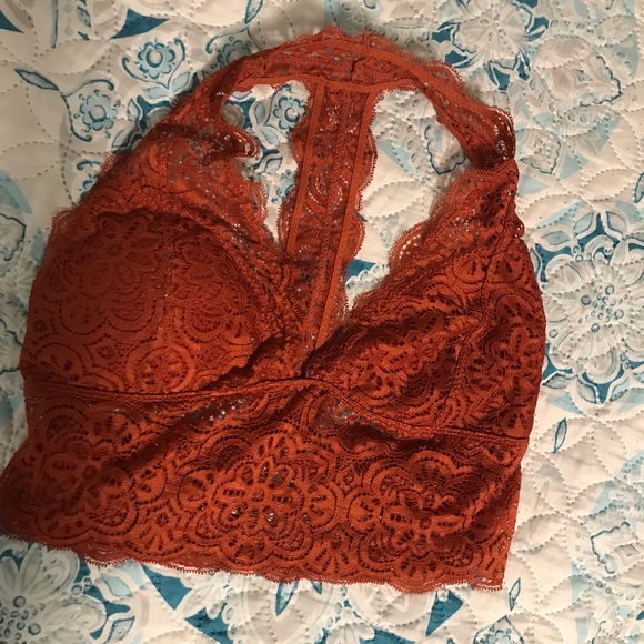 Bralettes - Picture 2 of 3